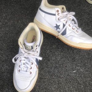 Converse Unisex Sneekers